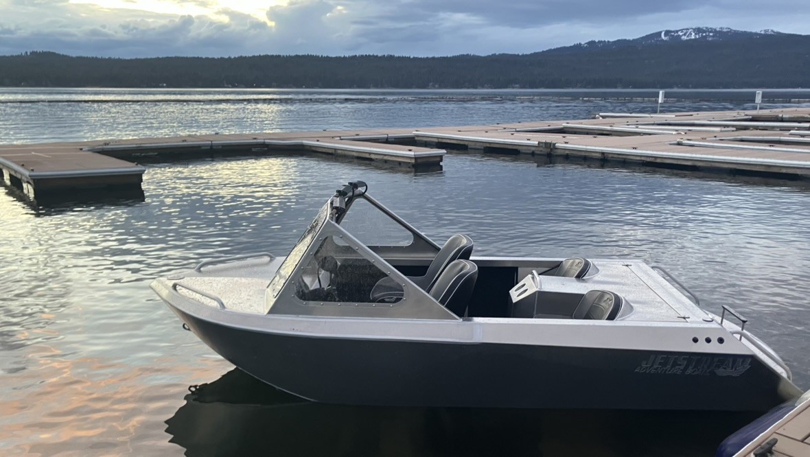 Strake S12 hero