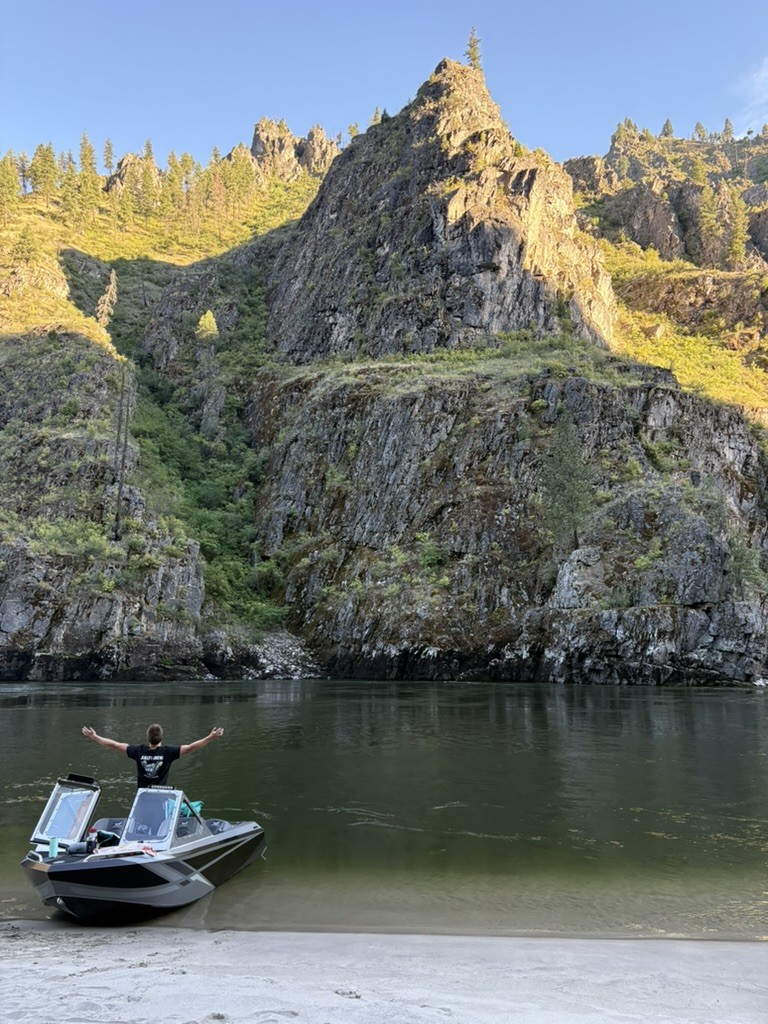 The S12 on a canyon sand bar